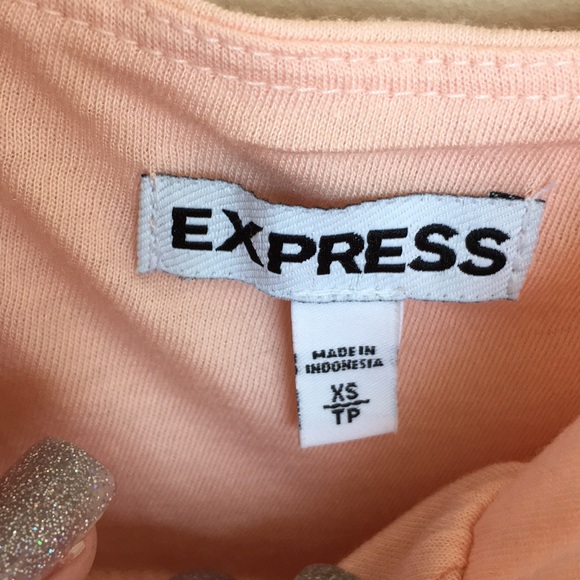 Express Top - Picture 7 of 8
